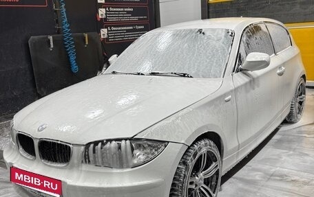 BMW 1 серия, 2010 год, 950 000 рублей, 3 фотография