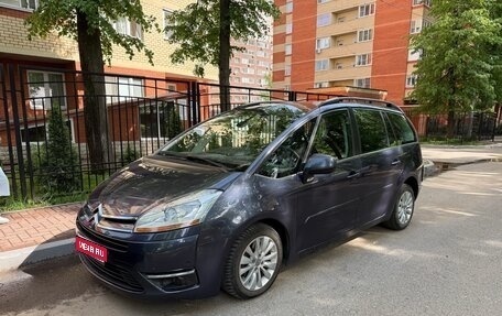 Citroen C4 Picasso II рестайлинг, 2010 год, 500 000 рублей, 1 фотография
