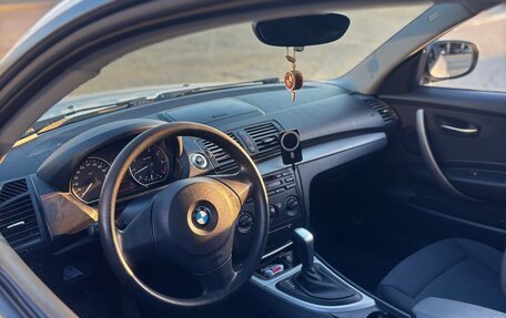 BMW 1 серия, 2010 год, 950 000 рублей, 16 фотография