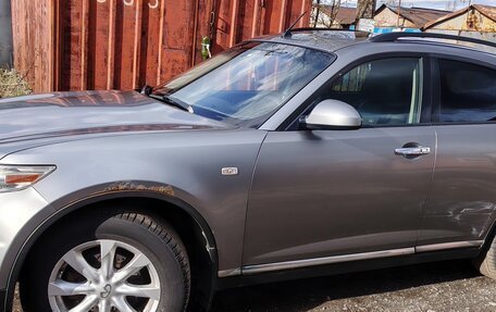 Infiniti FX I, 2007 год, 800 000 рублей, 2 фотография