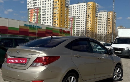 Hyundai Solaris II рестайлинг, 2012 год, 690 000 рублей, 3 фотография