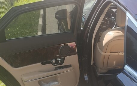 Jaguar XJ IV (X351), 2015 год, 2 600 000 рублей, 13 фотография