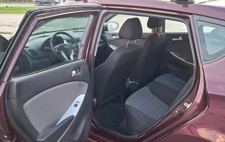 Hyundai Solaris II рестайлинг, 2013 год, 919 000 рублей, 12 фотография