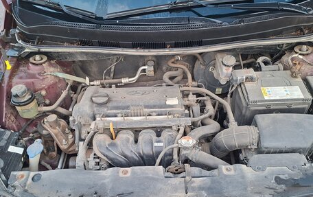 Hyundai Solaris II рестайлинг, 2013 год, 919 000 рублей, 18 фотография