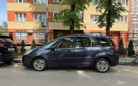 Citroen C4 Picasso II рестайлинг, 2010 год, 500 000 рублей, 3 фотография