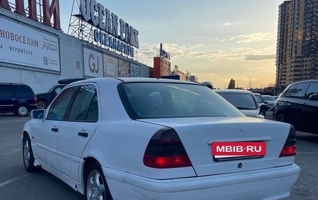 Mercedes-Benz C-Класс, 1998 год, 230 000 рублей, 4 фотография