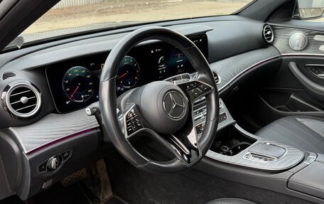Mercedes-Benz E-Класс, 2020 год, 3 900 000 рублей, 6 фотография