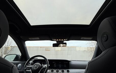 Mercedes-Benz E-Класс, 2020 год, 3 900 000 рублей, 9 фотография