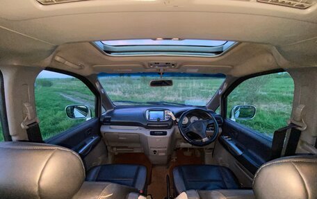 Nissan Serena II, 2001 год, 250 000 рублей, 13 фотография