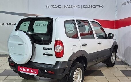 Chevrolet Niva I рестайлинг, 2018 год, 870 000 рублей, 7 фотография