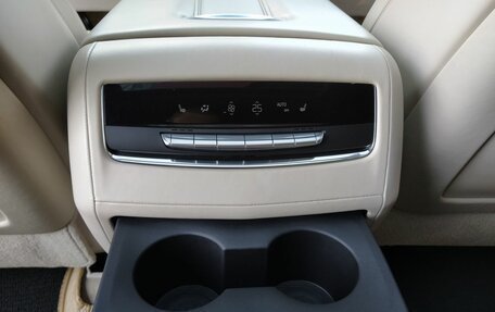 Cadillac Escalade V, 2021 год, 9 700 000 рублей, 29 фотография