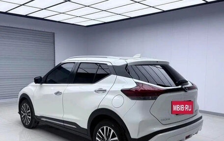 Nissan Kicks I, 2022 год, 1 300 000 рублей, 4 фотография