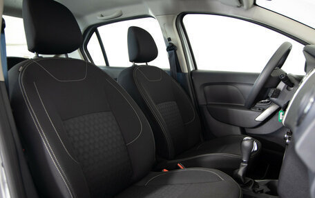 Renault Logan II, 2016 год, 1 199 000 рублей, 11 фотография