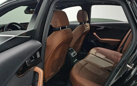Audi A4, 2021 год, 3 900 000 рублей, 17 фотография