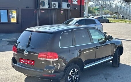 Volkswagen Touareg III, 2006 год, 860 000 рублей, 1 фотография