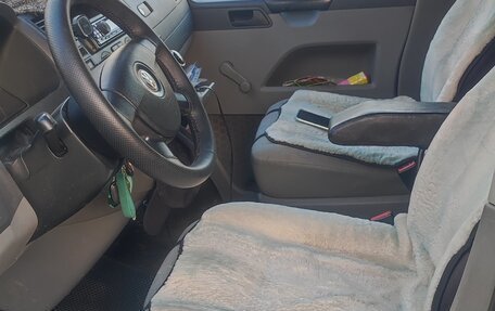 Volkswagen Transporter T5 рестайлинг, 2008 год, 1 000 060 рублей, 2 фотография