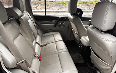 Mitsubishi Pajero IV, 2008 год, 1 800 000 рублей, 15 фотография