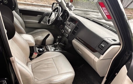 Mitsubishi Pajero IV, 2008 год, 1 800 000 рублей, 14 фотография