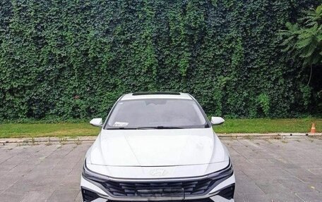 Hyundai Elantra, 2023 год, 1 805 000 рублей, 2 фотография