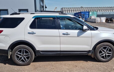 Ford Explorer VI, 2012 год, 1 250 000 рублей, 6 фотография