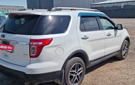 Ford Explorer VI, 2012 год, 1 250 000 рублей, 5 фотография