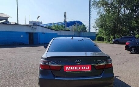 Toyota Camry, 2015 год, 2 050 000 рублей, 2 фотография