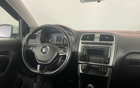 Volkswagen Polo VI (EU Market), 2015 год, 1 095 000 рублей, 12 фотография