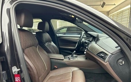 BMW 5 серия, 2018 год, 3 465 000 рублей, 2 фотография
