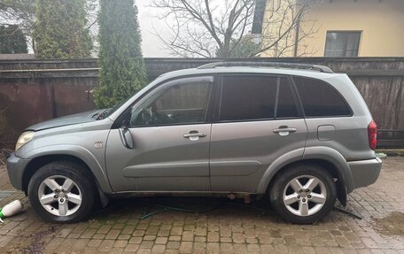 Toyota RAV4, 2003 год, 350 000 рублей, 4 фотография