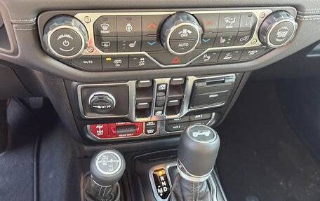 Jeep Wrangler, 2026 год, 15 499 000 рублей, 26 фотография