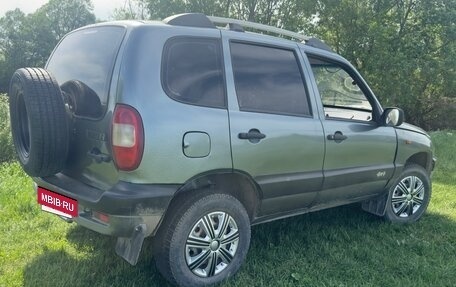 Chevrolet Niva I рестайлинг, 2005 год, 399 999 рублей, 6 фотография