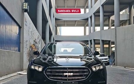 Mercedes-Benz E-Класс, 2025 год, 6 720 000 рублей, 2 фотография