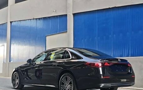 Mercedes-Benz E-Класс, 2025 год, 6 720 000 рублей, 5 фотография