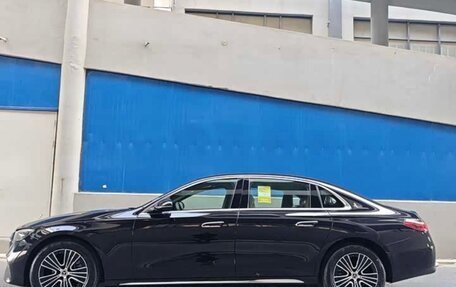 Mercedes-Benz E-Класс, 2025 год, 6 720 000 рублей, 4 фотография