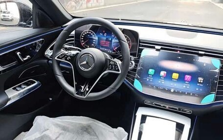 Mercedes-Benz E-Класс, 2025 год, 6 720 000 рублей, 12 фотография