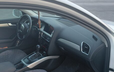 Audi A4, 2010 год, 1 050 000 рублей, 9 фотография