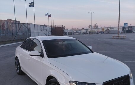 Audi A4, 2010 год, 1 050 000 рублей, 4 фотография