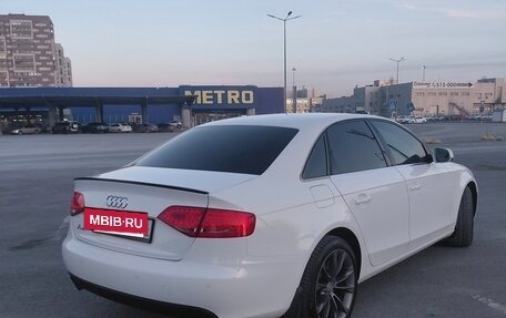 Audi A4, 2010 год, 1 050 000 рублей, 6 фотография