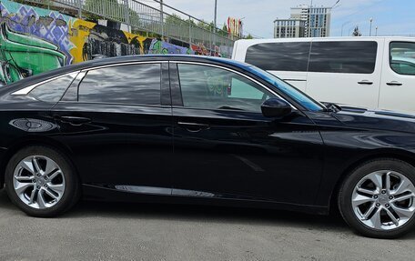 Honda Accord IX рестайлинг, 2018 год, 1 850 000 рублей, 4 фотография