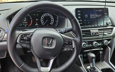 Honda Accord IX рестайлинг, 2018 год, 1 850 000 рублей, 10 фотография