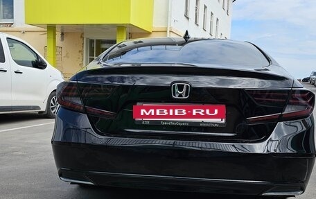 Honda Accord IX рестайлинг, 2018 год, 1 850 000 рублей, 6 фотография