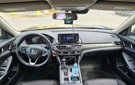 Honda Accord IX рестайлинг, 2018 год, 1 850 000 рублей, 11 фотография