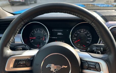 Ford Mustang VI рестайлинг, 2016 год, 2 600 000 рублей, 11 фотография