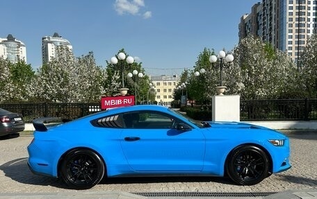 Ford Mustang VI рестайлинг, 2016 год, 2 600 000 рублей, 2 фотография