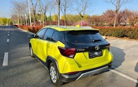 Toyota Yaris XP150 рестайлинг, 2022 год, 1 550 000 рублей, 4 фотография