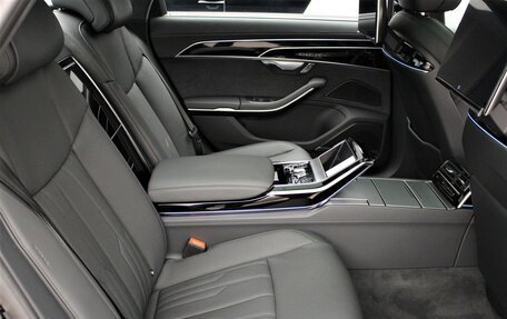 Audi A8, 2025 год, 20 000 000 рублей, 12 фотография