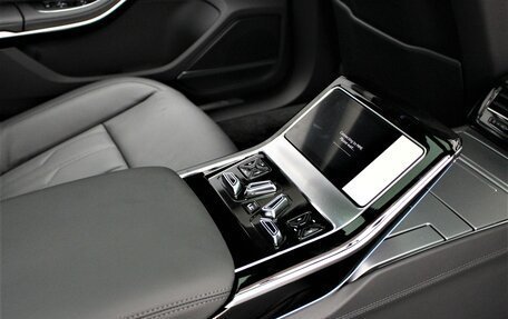 Audi A8, 2025 год, 20 000 000 рублей, 20 фотография
