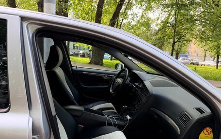 Volvo S60 III, 2003 год, 530 000 рублей, 9 фотография