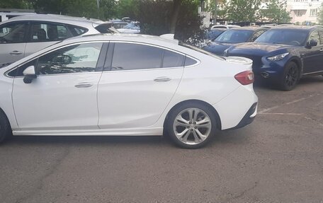 Chevrolet Cruze II, 2018 год, 1 130 000 рублей, 2 фотография