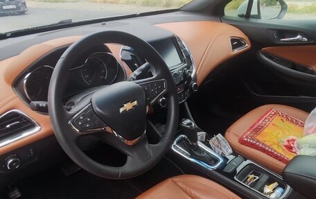 Chevrolet Cruze II, 2018 год, 1 130 000 рублей, 7 фотография